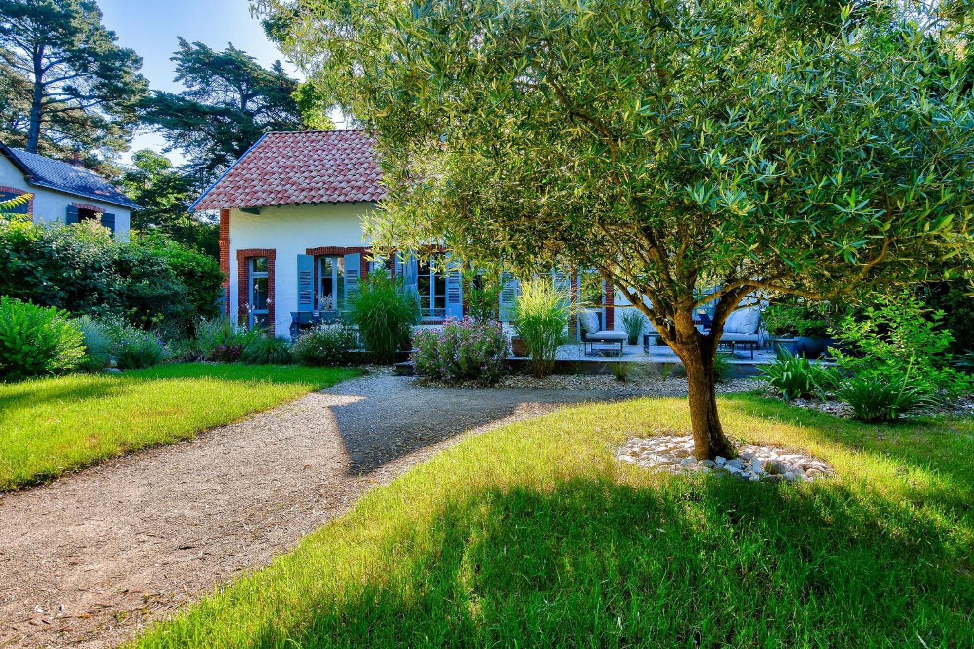 Villa Traditionnelle Pour 8 - 550M De La Plage Нуармутье Экстерьер фото