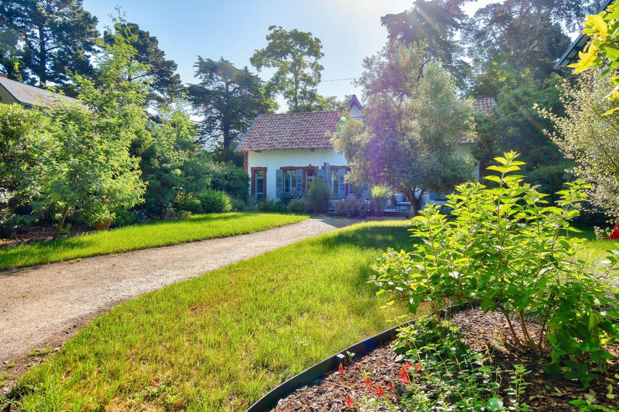 Villa Traditionnelle Pour 8 - 550M De La Plage Нуармутье Экстерьер фото